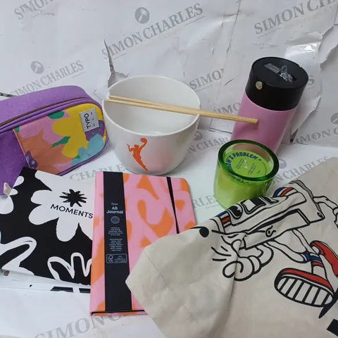 APPROXIMATELY 4 COTTON ON ITEMS INCLUDING PURPLE PENCIL CASE, LARGE FOOD BOWL. PHOTO ALBUM