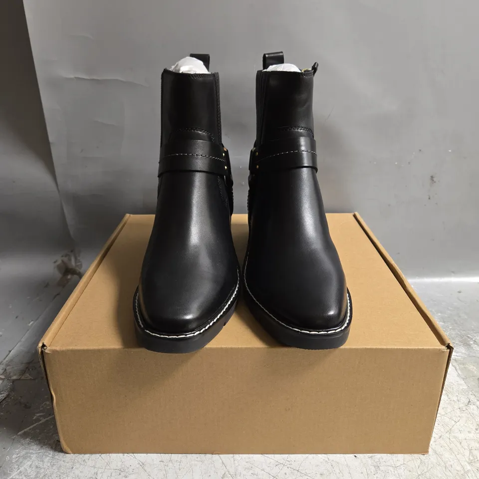 BOXED PAIR OF BLACK BODEN BOOTS SIZE 38