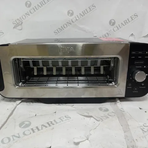 BOXED NINJA 2 IN 1 TOASTER & GRILL ST100UK