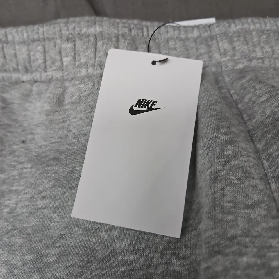 NIKE MEN'S GREY BUNGEE PANT FZ0809-063 - TAG ATTACHED SMALL