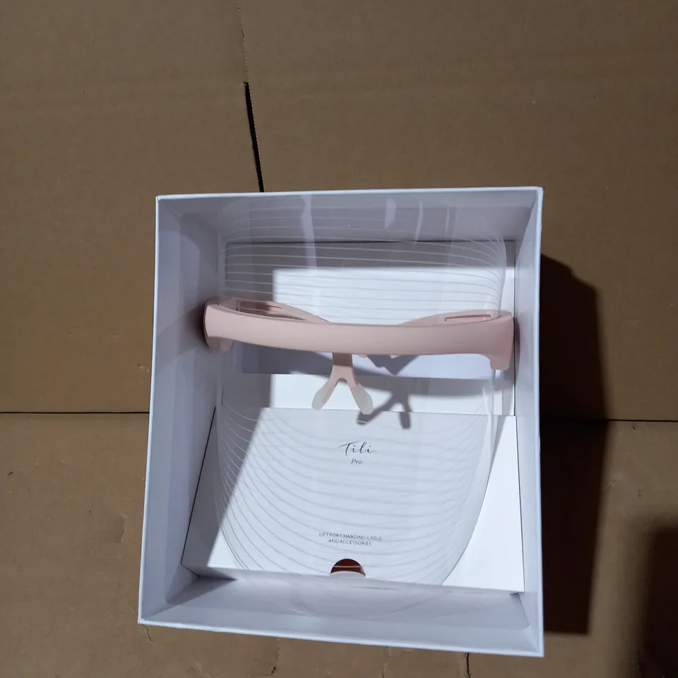 TILI ANTI-AGEING LED FACE MASK