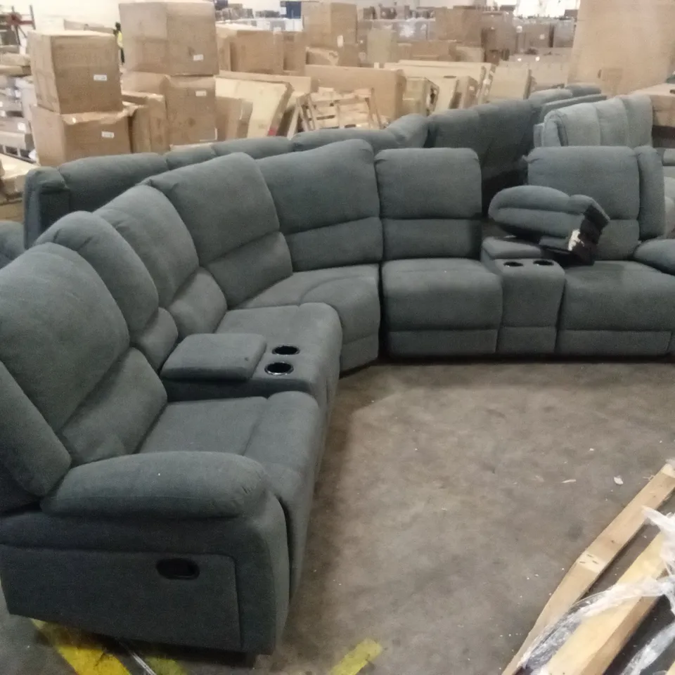 QUALITY DESIGNER MANUAL RECLINING FABRIC CORNER SOFA WITH CUPHOLDERS