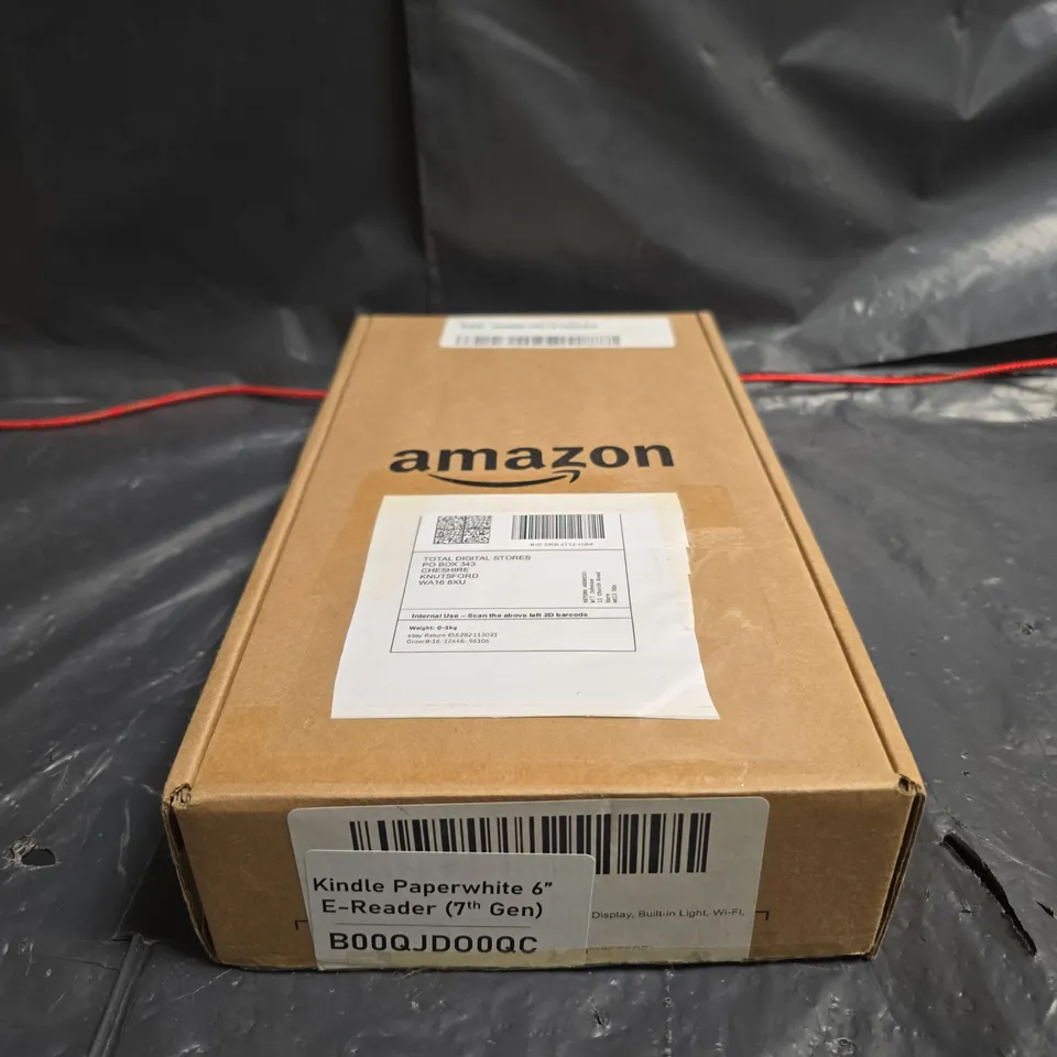 KINDLE PAPERWHITE 6" E-READER (7TH GEN) – BOXED