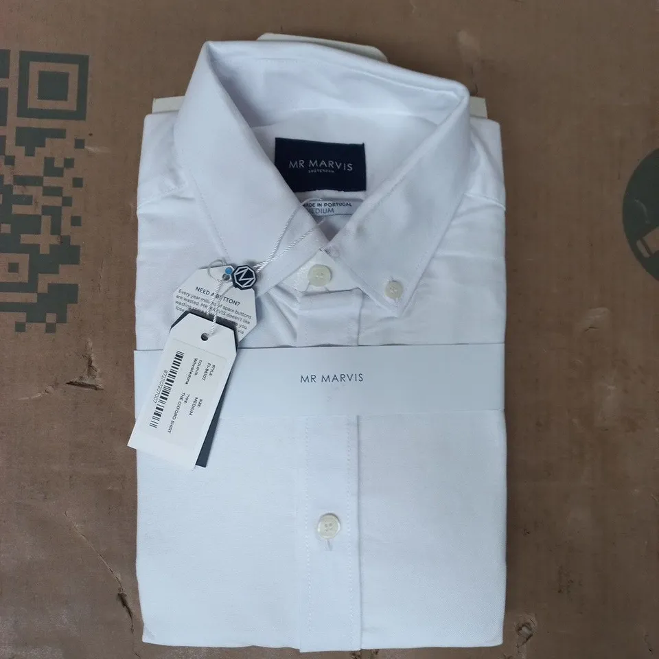MR MARVIS THE OXFORD SHIRT IN WIMBLEDONS WHITE SIZE MEDIUM