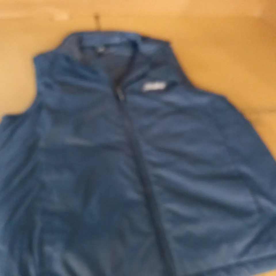 NEW BALANCE BLUE BODY WARMER - M