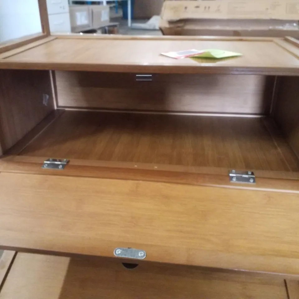 52CM CLOTHING RACK WITH 2 SHOE DRAWS