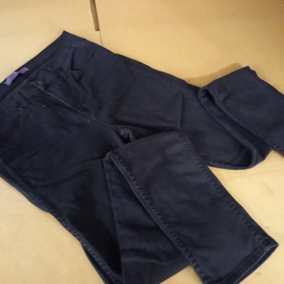 BRAND NEW J BRAND SASHA HIGH RISE SKINNY LEG BLACK JEANS - 29