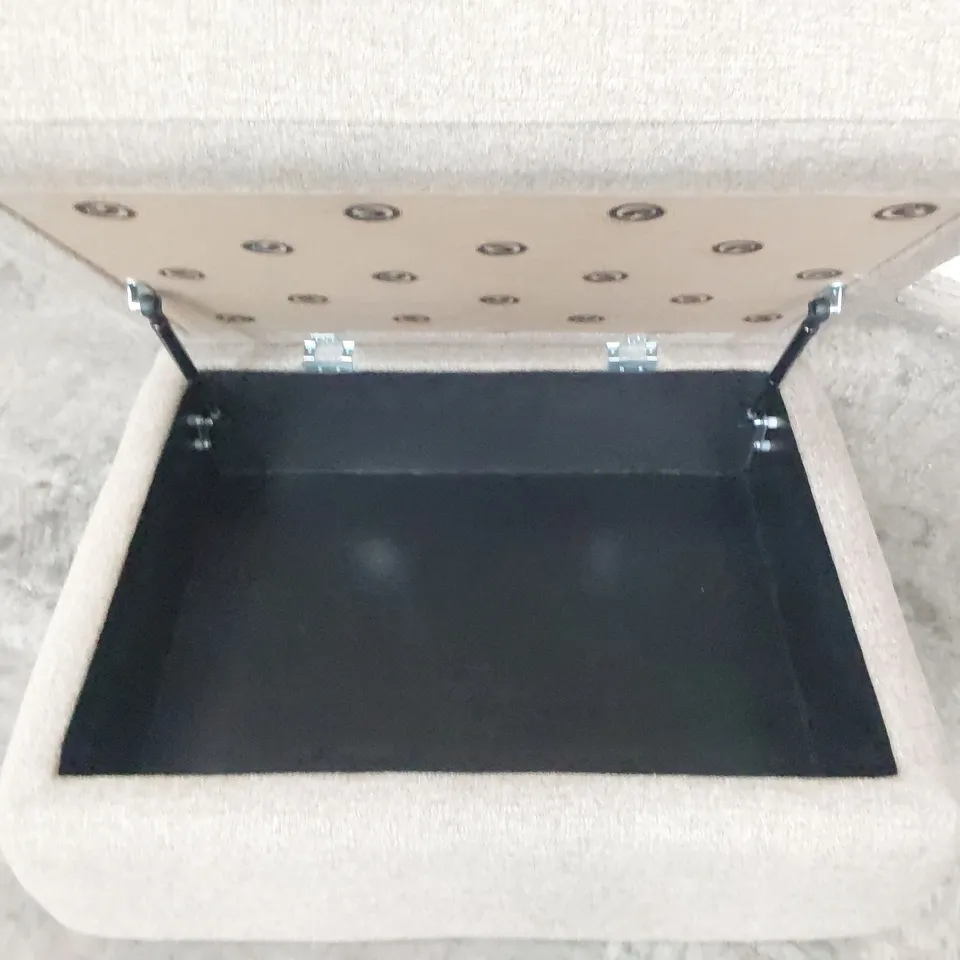 QUALITY BRITISH DESIGNER G PLAN STRATFORD STORAGE FOOTSTOOL NIMBUS EARTH FABRIC 