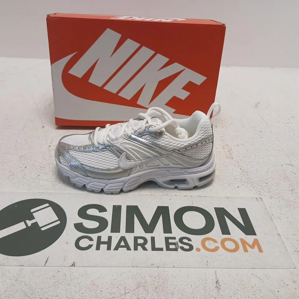 NIKE AIR MAX MOTO 2K (GS) KIDS TRAINERS UK 3Y – WHITE/PURE PLATINUM