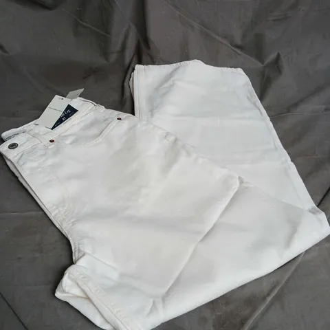 ABERCROMBIE AND FITCH WIDE LEG JEANS SIZE 27