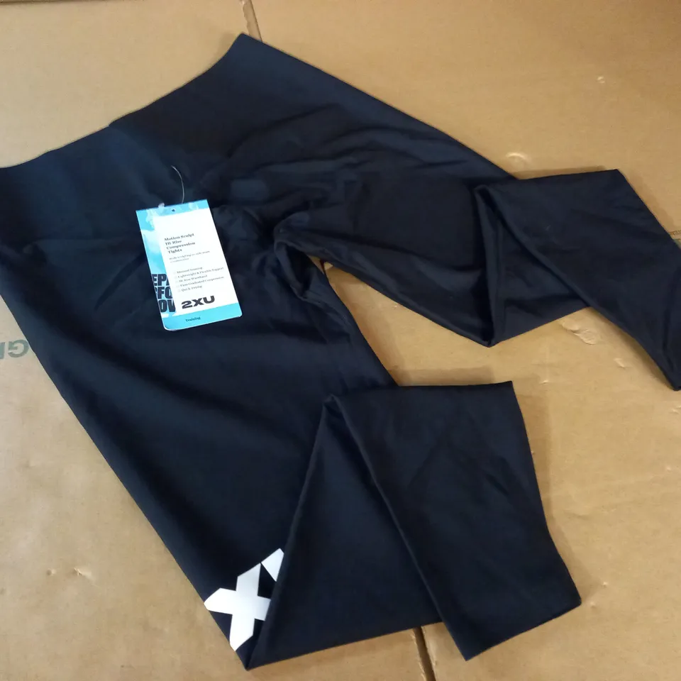 2XU MOTION SCULPT HI-RISE COMPRESSION TIGHTS - M