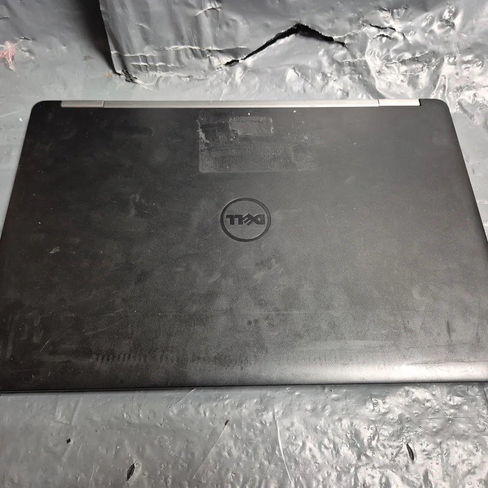 DELL LATITUDE E5570 LAPTOP