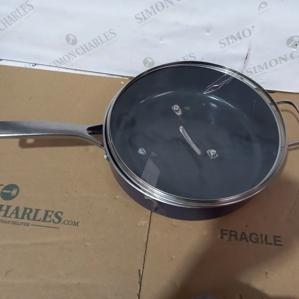 BLUE DIAMOND SKILLET WITH LID