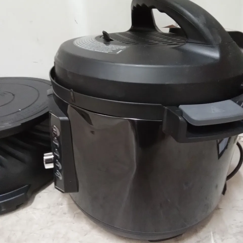 BOXED INSTANT POT PRO CRISP + AIR FRYER 