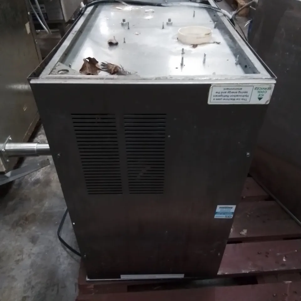 COMMERCIAL ICS700 COOLING FAN UNIT