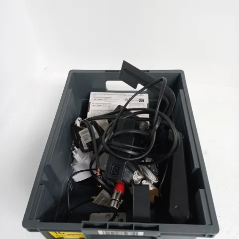 TOTE OF APPROXIMATELY 12 ASSORTED ITEMS TO INCLUDE: FIRE TV STICK