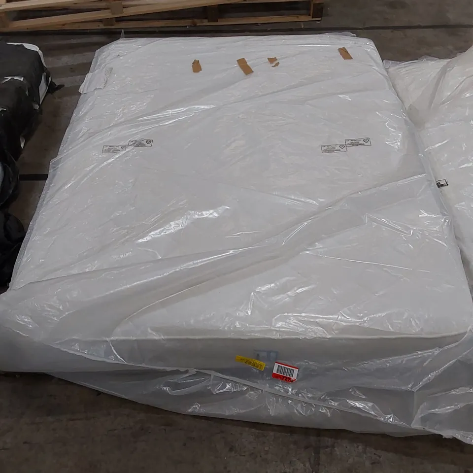 QUALITY BAGGED HYBRID MEMORY FOAM AIR CONDITIONED KING SIZE 5' MATTRESS