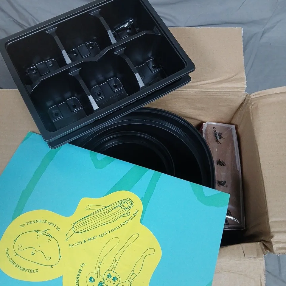 BOXED POT GANG PLANTING SET 