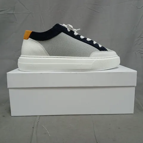 BOXED PAIR OF CLEENS LUXOR TRAINERS IN NAVY/WHITE SIZE UK 9