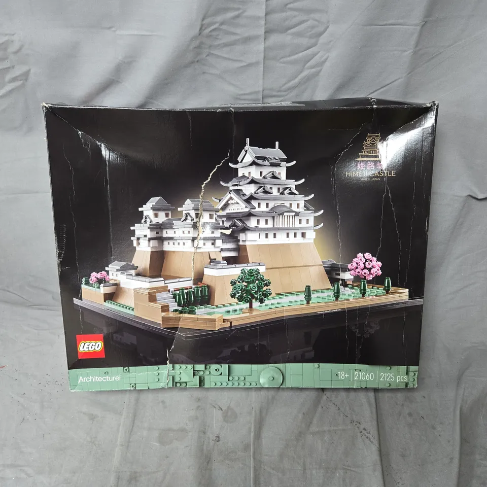 LEGO ARCHITECTURE HIMEJI CASTLE BUILDING SET -21060 RRP £140