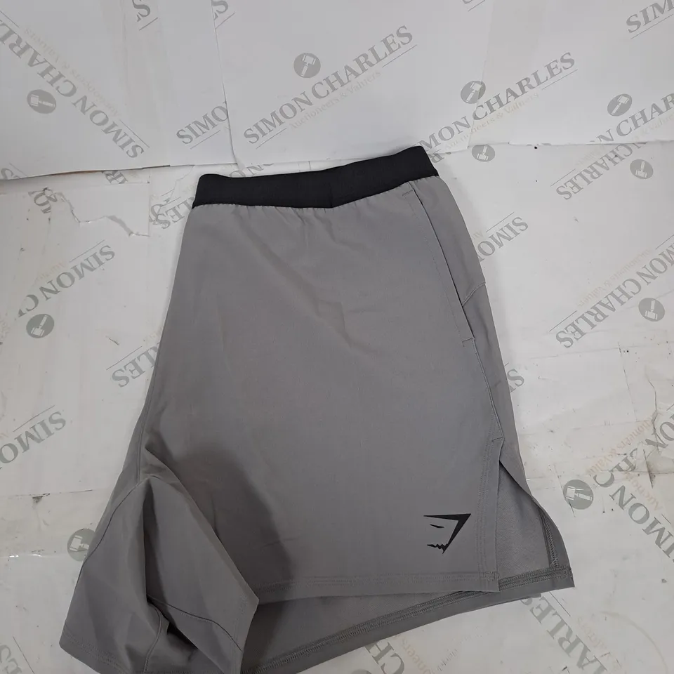 GYMSHARK TRAINING SHORTS SIZE XXL