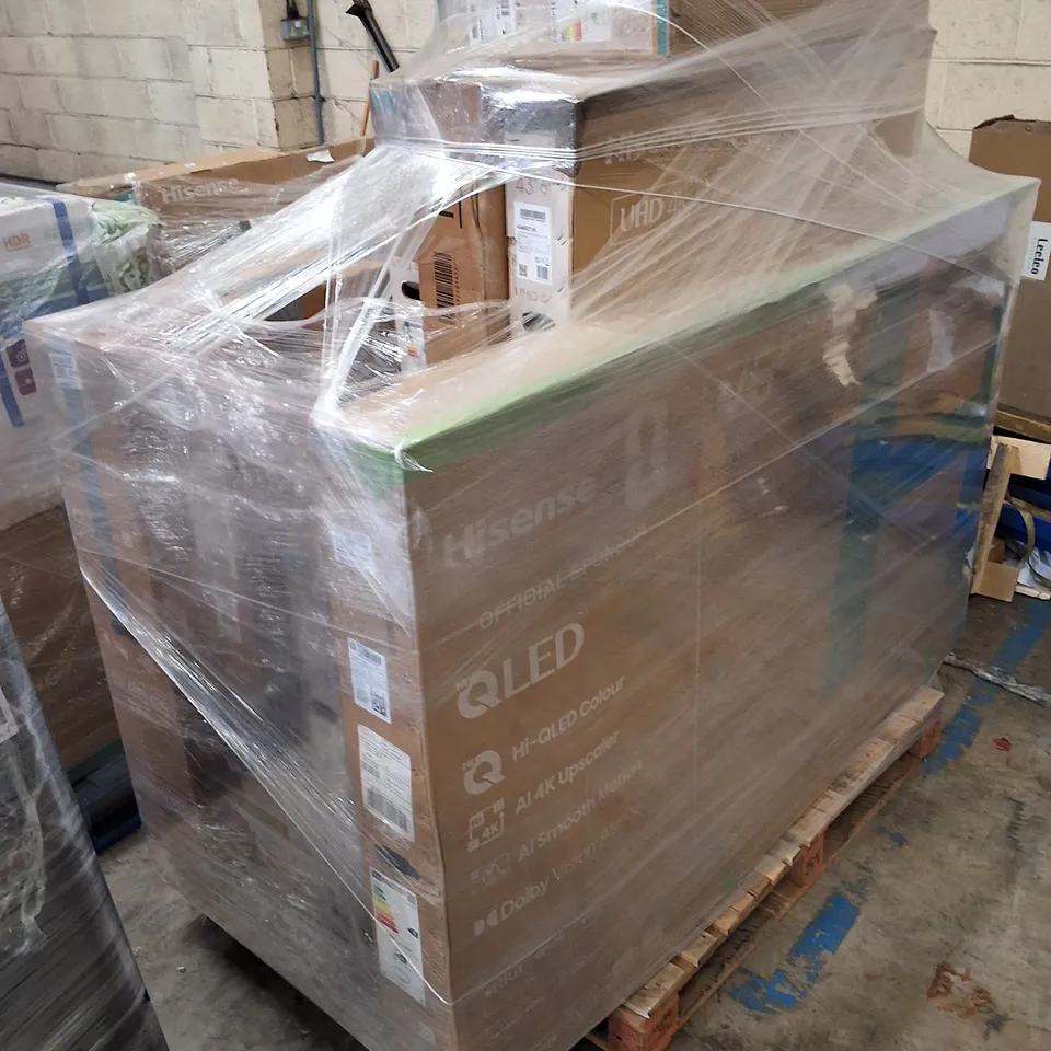 PALLET CONTAINING 11 ASSORTED DAMAGED TVS
