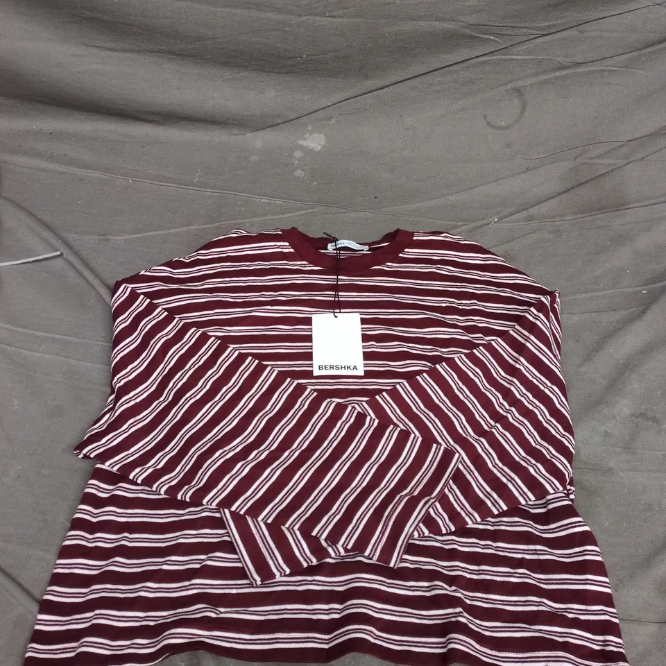 BERSHKA STRIPED MAROON & WHITE LONG-SLEEVE TOP – WOMEN'S – SIZE M