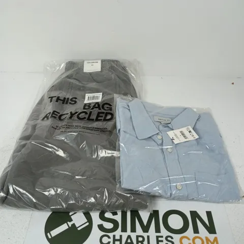 APPROXIMATELY 8 ASSORTED CLOTHING ITEMS IN VARIOUS SIZES, COLOURS & STYLES TO INCLUDE SHORT SLEEVE T-SHIRT , SUPER BAGGY TRACKPANTS 