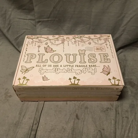 BOXED AND SEALED P.LOUISE ALL OF US ARE A LITTLE FRAGILE BABE SMALL BIND BOX