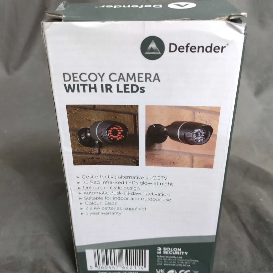 DEFENDER DECOY CAMERA WITH IR LEDS – BOXED