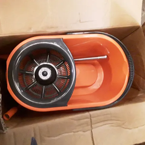 BOX TO CONTAIN 2 MACROMAX SPIN MOP BUCKETS WITH PEDALS 