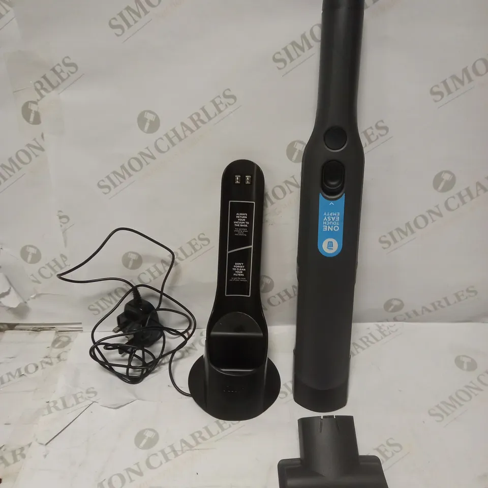 SHARK CORDLESS HANDHELD VACUUM CLEANER