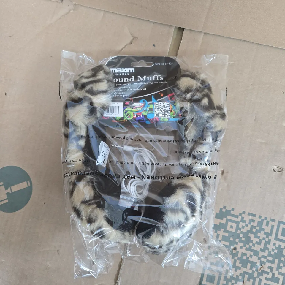 MAXIM AUDIO SOUND MUFFS WITH BUILT-IN SPEAKERS IN LEOPARD PRINT FUR - 3.5MM JACK 