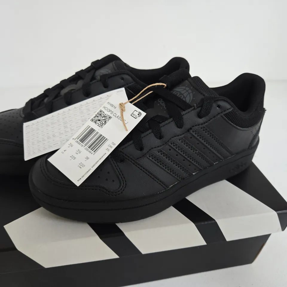 ADIDAS HOOPS CLASSIC J SIZE 3.5