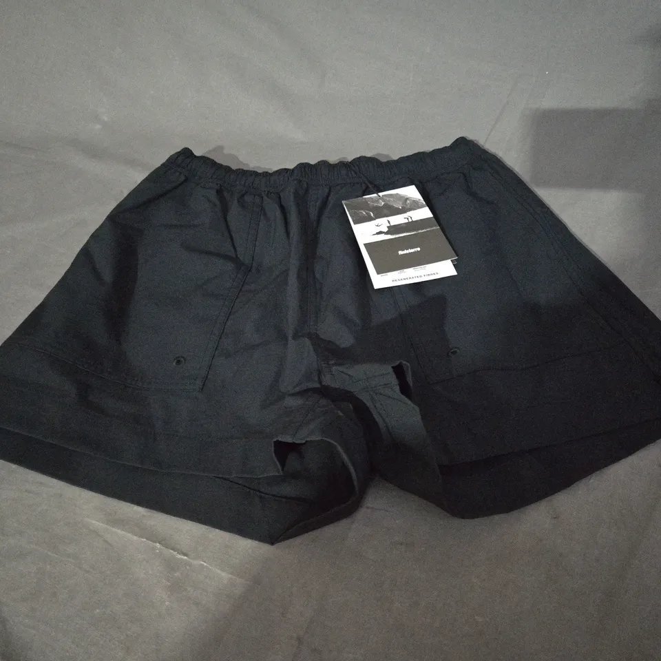 FINISTERRE WALKER SHORTS - SIZE 10