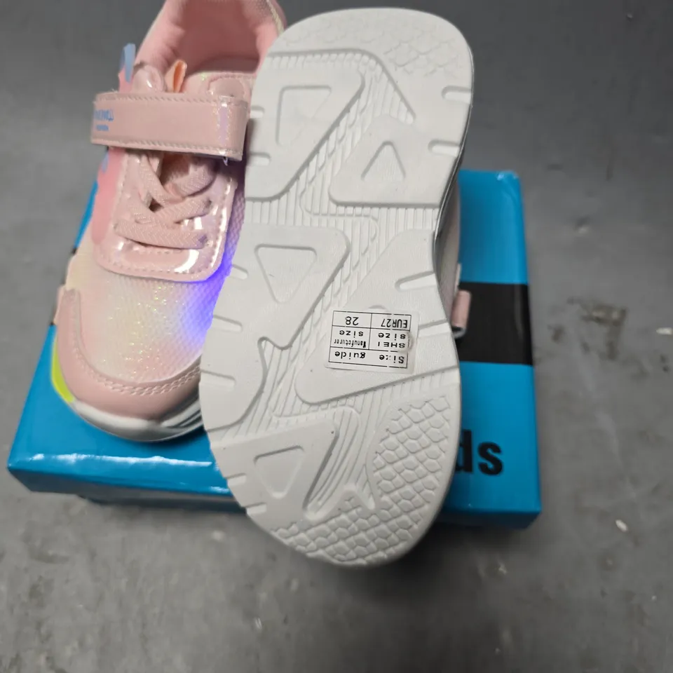BOXED FASHION KIDS LIGHT UP SHOES SIZE 27