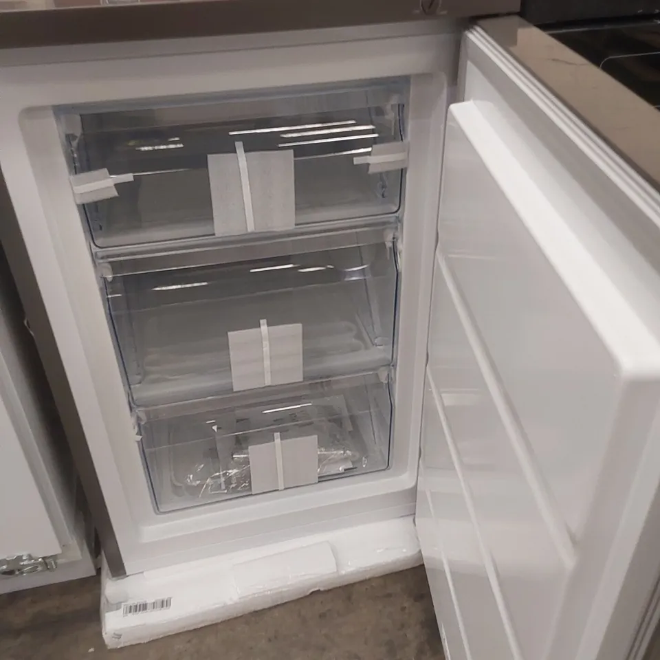 HISENSE FV105D4BC21 82L FREESTANDING UNDER COUNTER FREEZER 