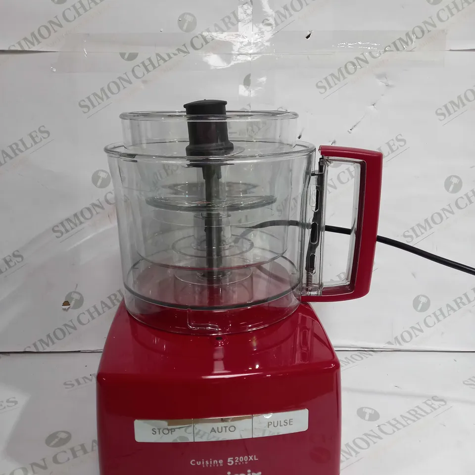 MAGIMIX 5200XL PREMIUM FOOD PROCESSOR, RED