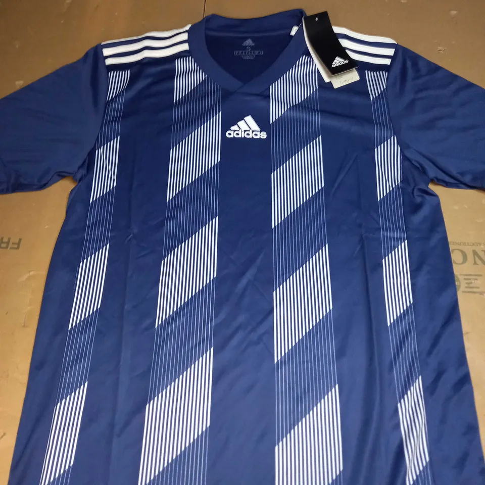 ADIDAS LOGO PATTERN T-SHIRT SIZE S