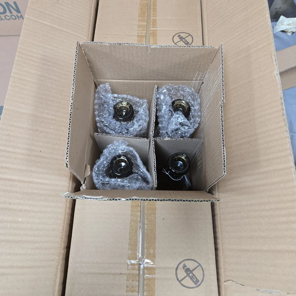 12 X GISELA GRAHAM GLASS CANDLESTICK HOLDERS 