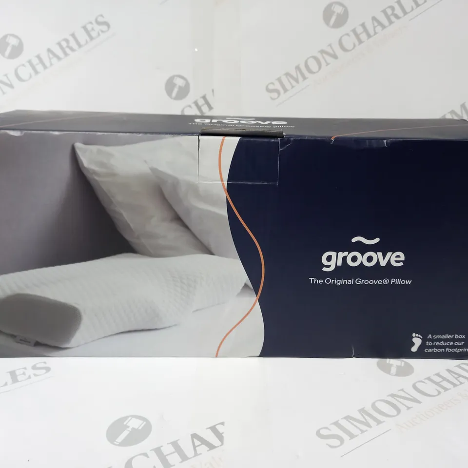 BOXED GROOVE MEMORY FOAM PILLOW 