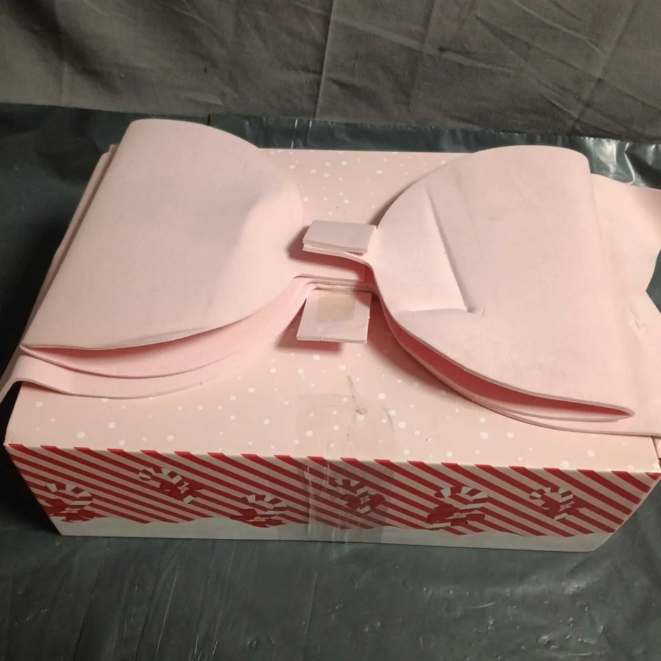 BOXED PLOUISE GIFT SET