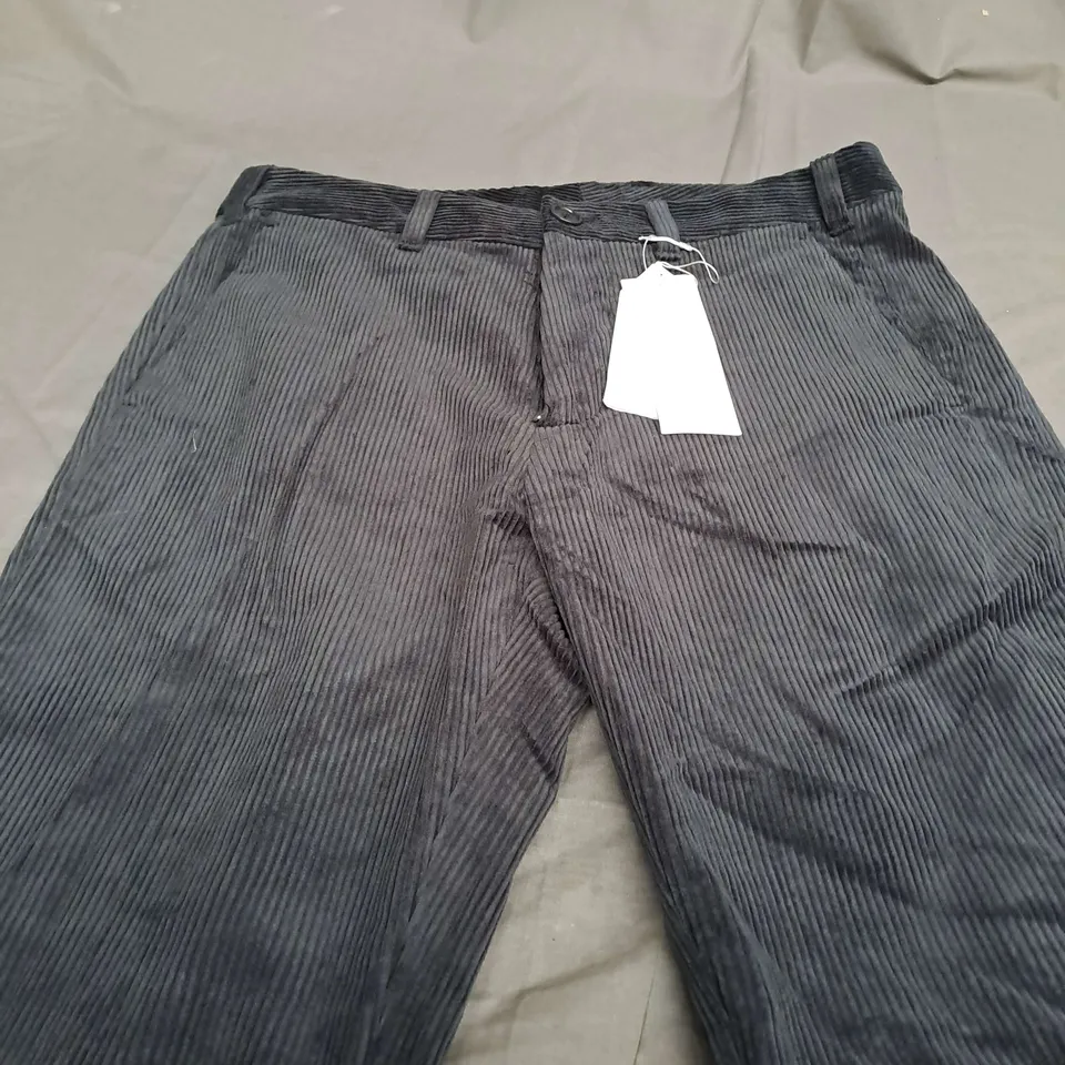 ARKET CORD BLACK TROUSERS - EUR 46