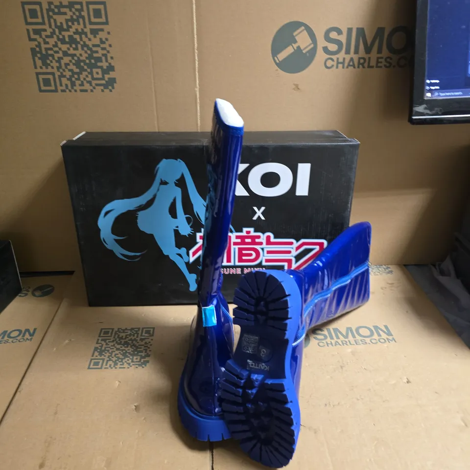 KOI HATSUNE MIKU KAITO POLISHED LONG BOOTS - BLUE - UK SIZE 3