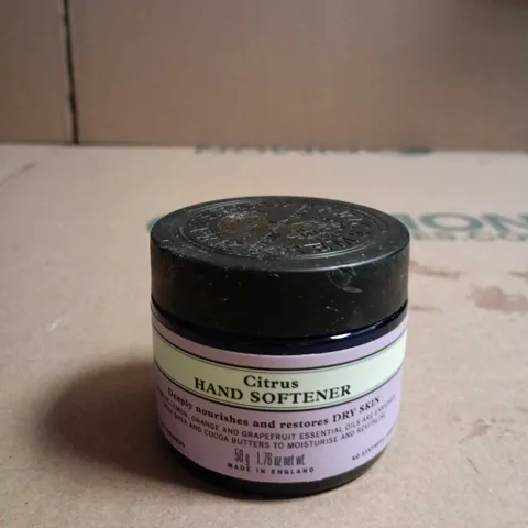 NEAL'S YARD REMEDIES CITRUS HAND SOFTENER – 50G JAR, MADE IN ENGLAND