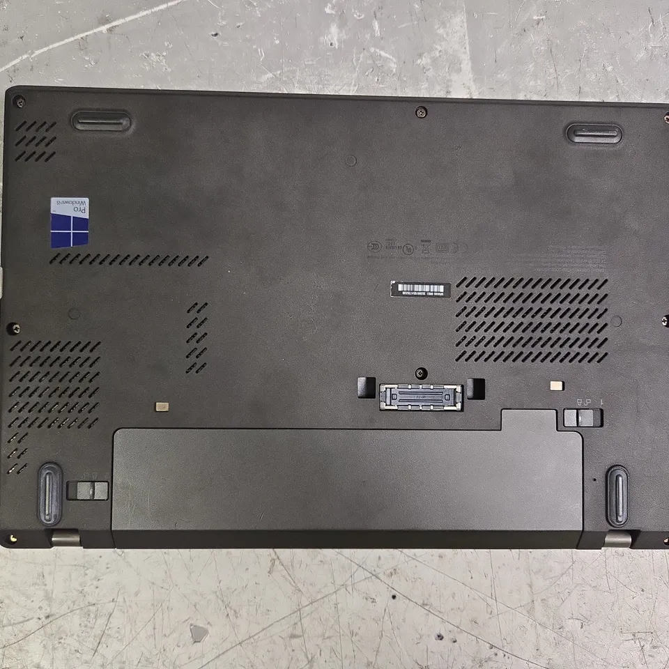LENOVO X240 THINKPAD LAPTOP IN BLACK