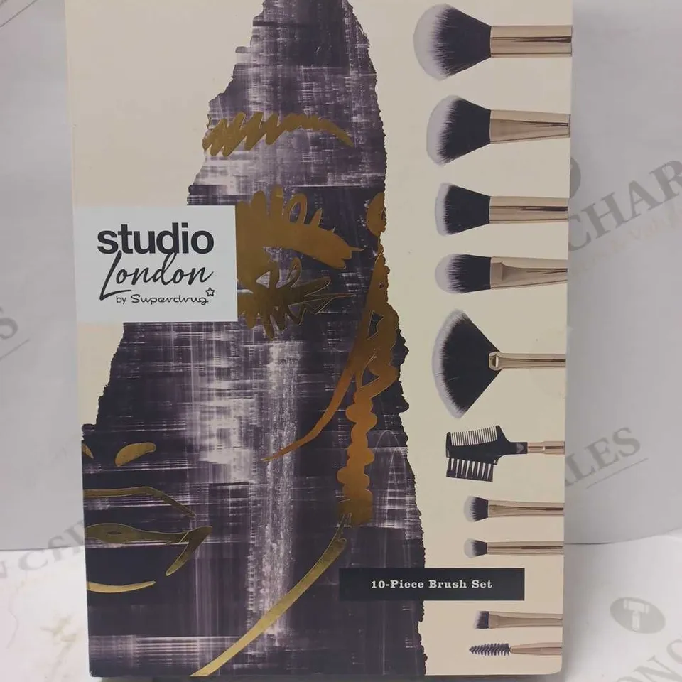 STUDIO LONDON BY SUPERDRUG 10-PEICE BRUSH SET 