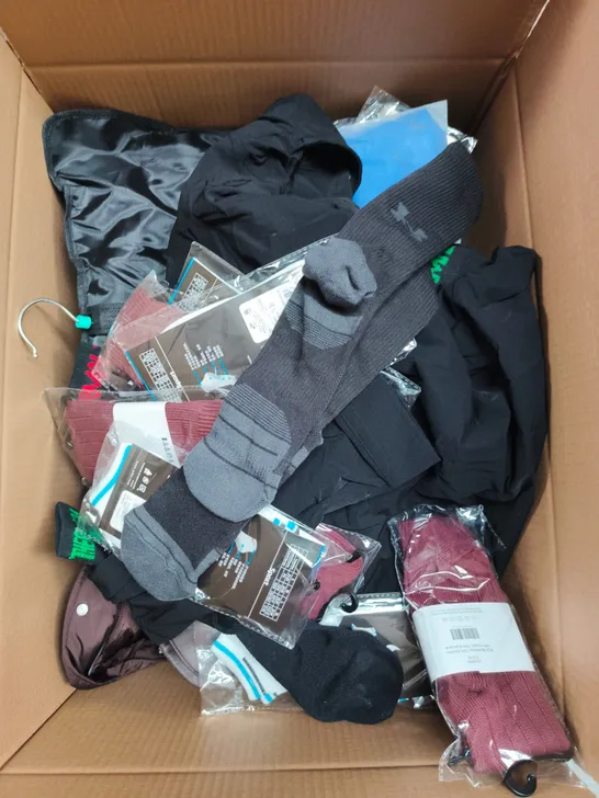 Lot 6544: LARGE BOX OF APPROXIMATELY 25 ASSORTED CLOTHING ITEMS IN ...