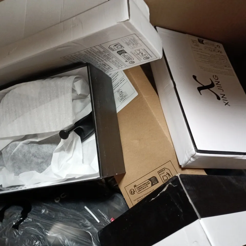 BOX OF APPROXIMATELY 15 ASSORTED PAIRS OF SHOES AND FOOTWEAR ITEMS IN VARIOUS COLOURS, STYLES, AND SIZES - COLLECTION ONLY