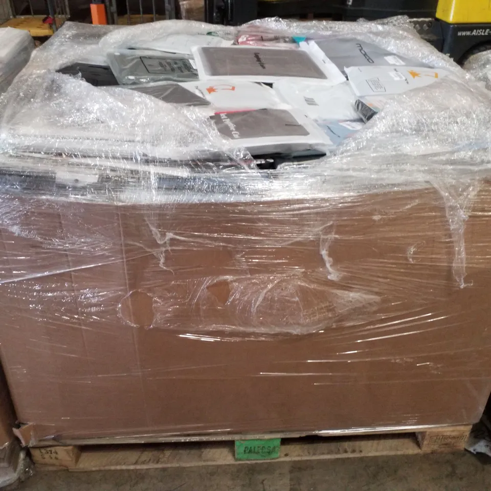 PALLET CONTAINING LARGE QUANTITY OF ASSORTED TABLET CASES